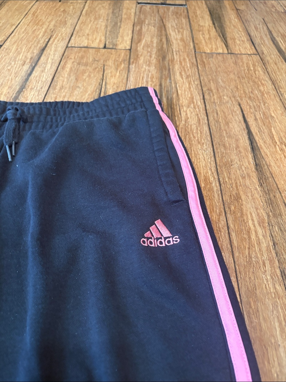 Adidas Sweatpants Joggers Size Youth Kids Girls 14/16 Black Pink Trim Athletic - Picture 2 of 8